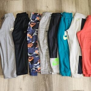 Nike Kids Sweatpants & Joggers